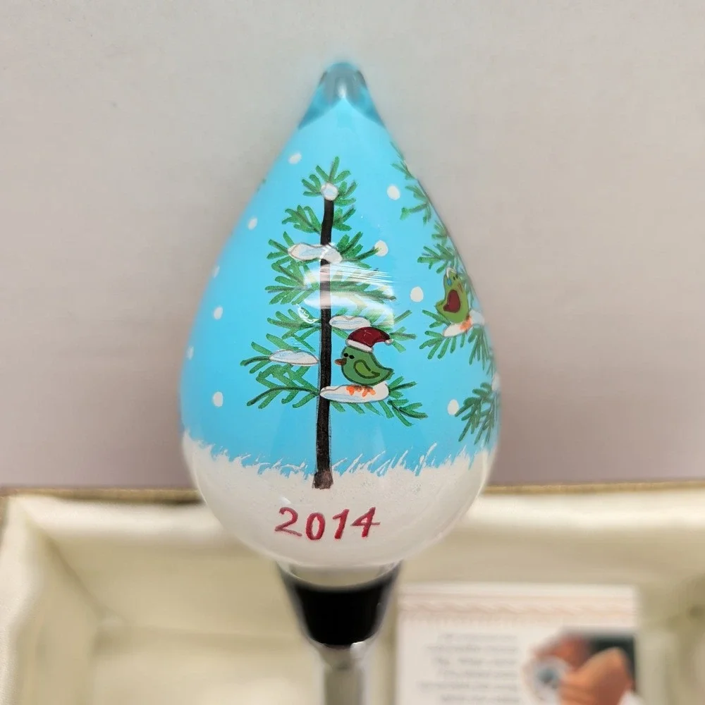 Pier 1 Li Bien Hand Painted Glass Wine Bottle Stopper 2014 Snowman Winter Scene